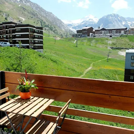 Skis Aux Pieds A Avec Balcon, 6 Couchages, Proche Commerces Et Navettes - Fr-1-502-480 Apartment *